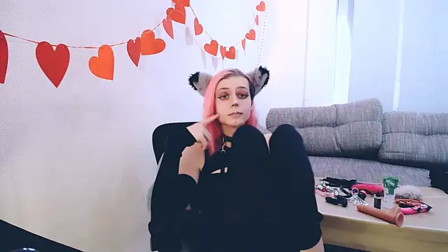 Snapshot of Littlepinkcat chatting on 02-26-26, 11:42 Littlepinkcat online show from 02-26-26, 11:42