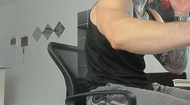  jamesleandros1 online show from 03-09-25, 10:30