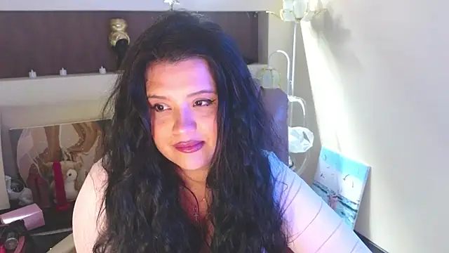 Malika uAngel online show from 06-11-26, 02:53