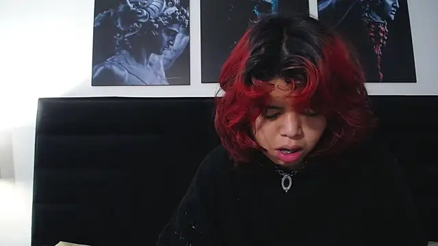 Snapshot of SabinaMerchetti chatting on 12-03-24, 04:28 SabinaMerchetti online show from 12-03-24, 04:28