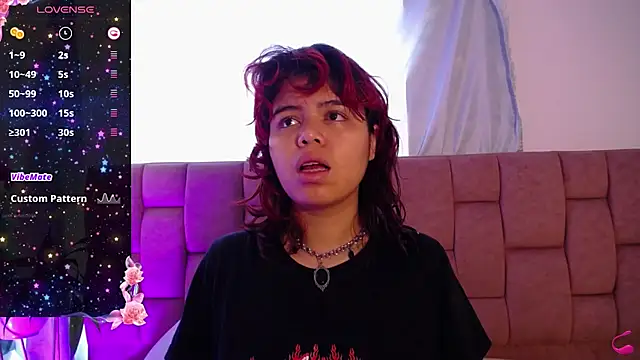 Snapshot of SabinaMerchetti chatting on 12-04-24, 03:21 SabinaMerchetti online show from 12-04-24, 03:21