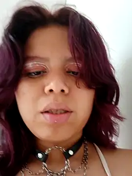 Snapshot of SabinaMerchetti chatting on 10-28-25, 07:27 SabinaMerchetti online show from 10-28-25, 07:27