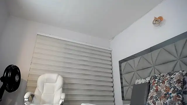 nana levy online show from 12-20-24, 03:47