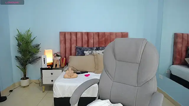 nana levy online show from 06-25-26, 03:50