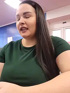 GeorgiaLerox online show from 02-08-25, 12:39