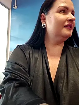 GeorgiaLerox online show from 05-01-26, 01:16