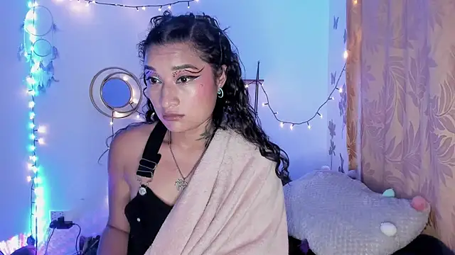 Eva Lee  online show from 03-20-25, 07:58