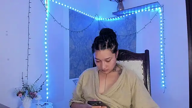 Eva Lee  online show from 03-10-26, 09:47