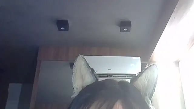 Snapshot of Skinny-Kitten chatting on 02-21-26, 12:06 Skinny-Kitten online show from 02-21-26, 12:06