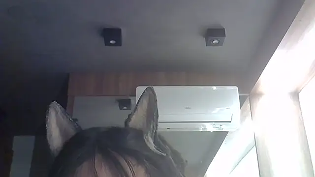 Snapshot of Skinny-Kitten chatting on 02-28-26, 02:45 Skinny-Kitten online show from 02-28-26, 02:45