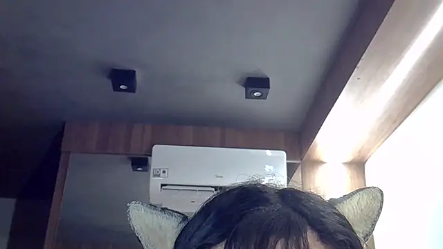 Skinny-Kitten online show from 05-02-26, 03:11