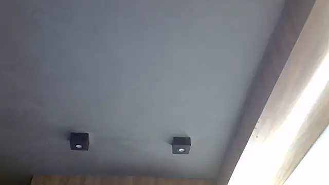 Skinny-Kitten online show from 08-02-26, 03:43