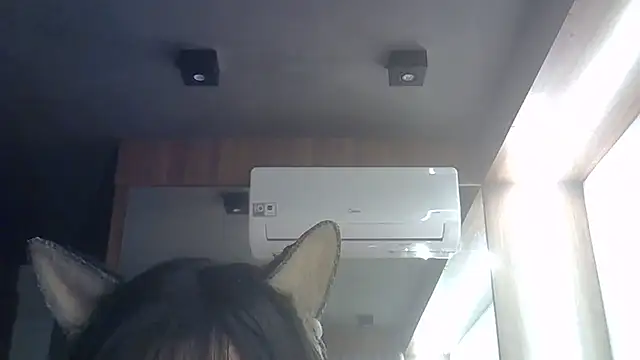 Skinny-Kitten online show from 08-03-26, 04:00