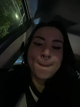 Snapshot of Abril_Luv chatting on 02-19-25, 12:57 Abril Luv online show from 02-19-25, 12:57