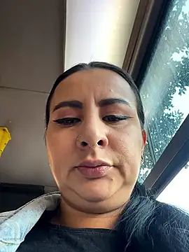 Snapshot of Abril_Luv chatting on 09-24-25, 12:08 Abril Luv online show from 09-24-25, 12:08