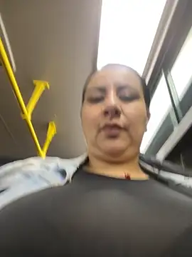 Snapshot of Abril_Luv chatting on 10-15-25, 12:55 Abril Luv online show from 10-15-25, 12:55