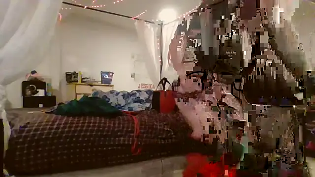 Snapshot of letscumtogether69 chatting on 09-23-25, 09:01 letscumtogether69 online show from 09-23-25, 09:01