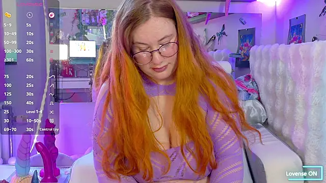 FluffyRainbowKity online show from 07-09-26, 12:42