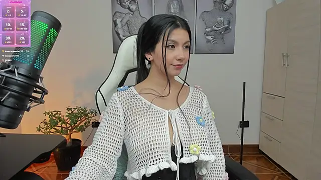 Gisell1501997 online show from 02-21-25, 09:00