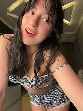 Tasty Nora online show from 05-12-26, 01:19