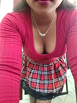 ANGE-MOU online show from 02-18-26, 03:24