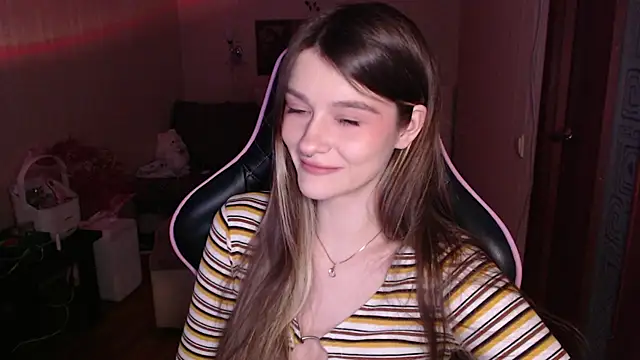 Snapshot of jeann_elsaa chatting on 11-30-25, 04:05 jeann elsaa online show from 11-30-25, 04:05