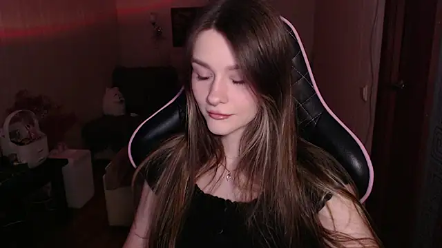 Snapshot of jeann_elsaa chatting on 01-11-26, 03:11 jeann elsaa online show from 01-11-26, 03:11