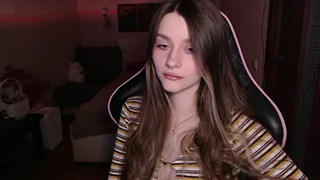 Snapshot of jeann_elsaa chatting on 01-15-26, 01:48 jeann elsaa online show from 01-15-26, 01:48