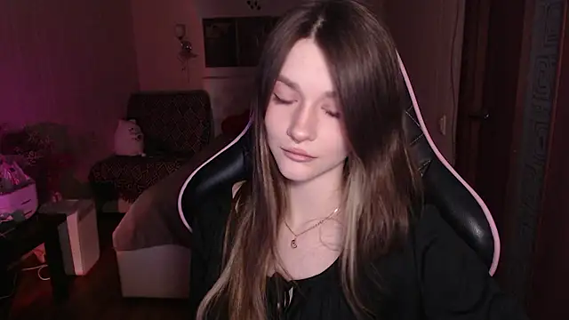 Snapshot of jeann_elsaa chatting on 02-12-26, 06:58 jeann elsaa online show from 02-12-26, 06:58