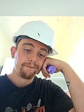 stonerkid578 online show from 10-28-25, 06:43