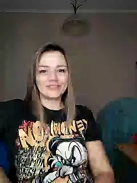 Snapshot of KrissSexi chatting on 01-30-25, 06:03 KrissSexi online show from 01-30-25, 06:03