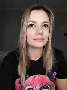 Snapshot of KrissSexi chatting on 02-11-25, 01:51 KrissSexi online show from 02-11-25, 01:51