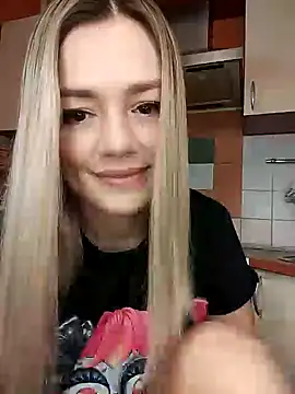 Snapshot of KrissSexi chatting on 02-22-25, 06:06 KrissSexi online show from 02-22-25, 06:06