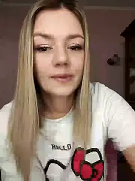 Snapshot of KrissSexi chatting on 02-28-25, 06:43 KrissSexi online show from 02-28-25, 06:43