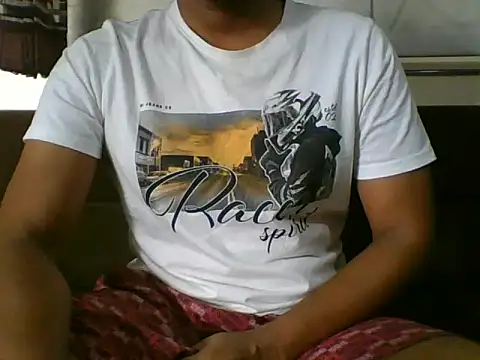 Snapshot of Rohitsacharya chatting on 12-28-24, 10:47 Rohitsacharya online show from 12-28-24, 10:47