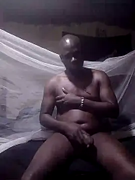 Snapshot of Leebwoy20 chatting on 03-08-26, 01:25 Leebwoy20 online show from 03-08-26, 01:25