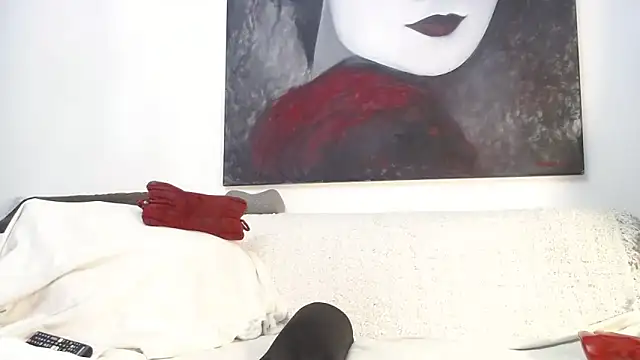 Snapshot of QueenfeeKaterina chatting on 04-24-26, 01:19 QueenfeeKaterina online show from 04-24-26, 01:19