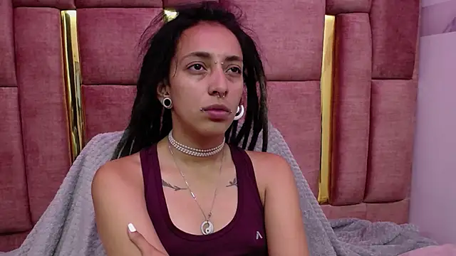 Snapshot of ORIANNA_BODMOD chatting on 02-05-25, 05:41 ORIANNA BODMOD online show from 02-05-25, 05:41