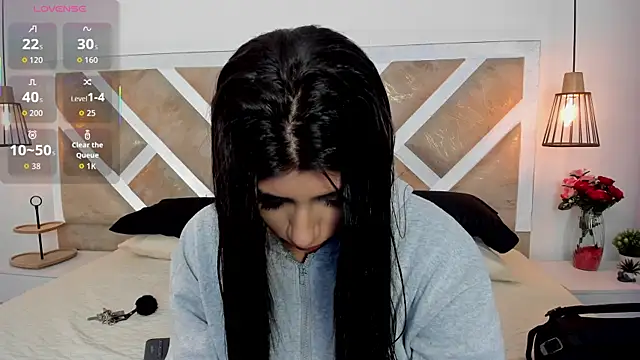 ZiaCalifa online show from 06-24-26, 11:53