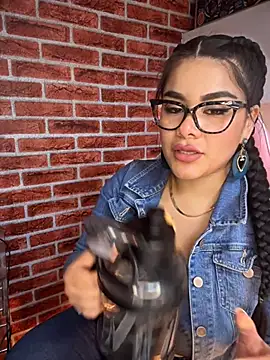 Insane Issa online show from 12-30-24, 08:04