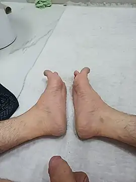 Hardapple01 online show from 07-09-26, 10:03