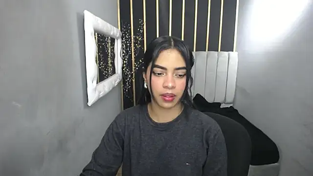 Snapshot of keizy__conte chatting on 01-14-25, 08:15 keizy conte online show from 01-14-25, 08:15