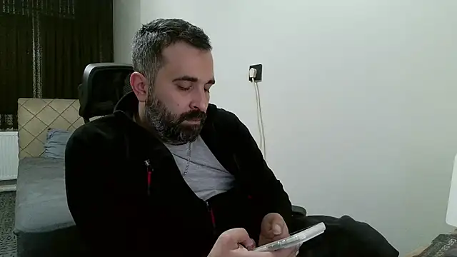 Snapshot of tgltplsr chatting on 03-09-26, 11:09 tgltplsr online show from 03-09-26, 11:09