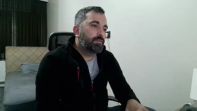 Snapshot of tgltplsr chatting on 03-10-26, 11:43 tgltplsr online show from 03-10-26, 11:43