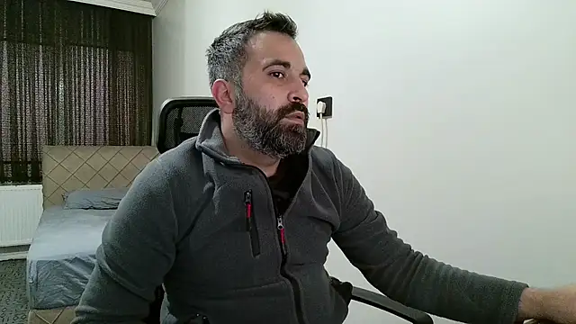 Snapshot of tgltplsr chatting on 03-17-26, 04:17 tgltplsr online show from 03-17-26, 04:17