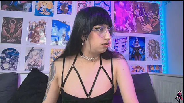 snowblack  online show from 02-05-26, 03:38