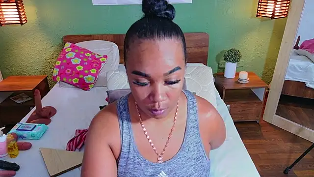 dannaahbrown online show from 06-16-26, 06:43