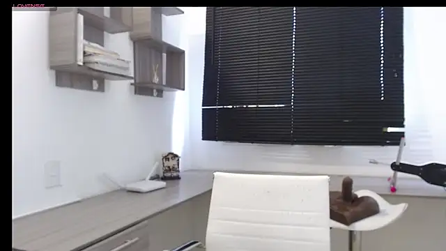 MIYESSI online show from 03-21-25, 08:40