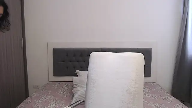 MIYESSI online show from 10-23-25, 05:55