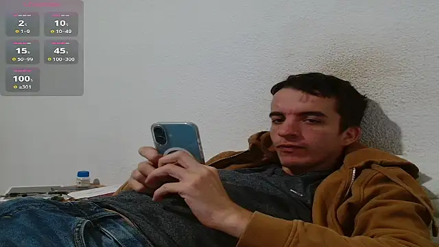 Tombgy07 online show from 09-26-25, 07:40